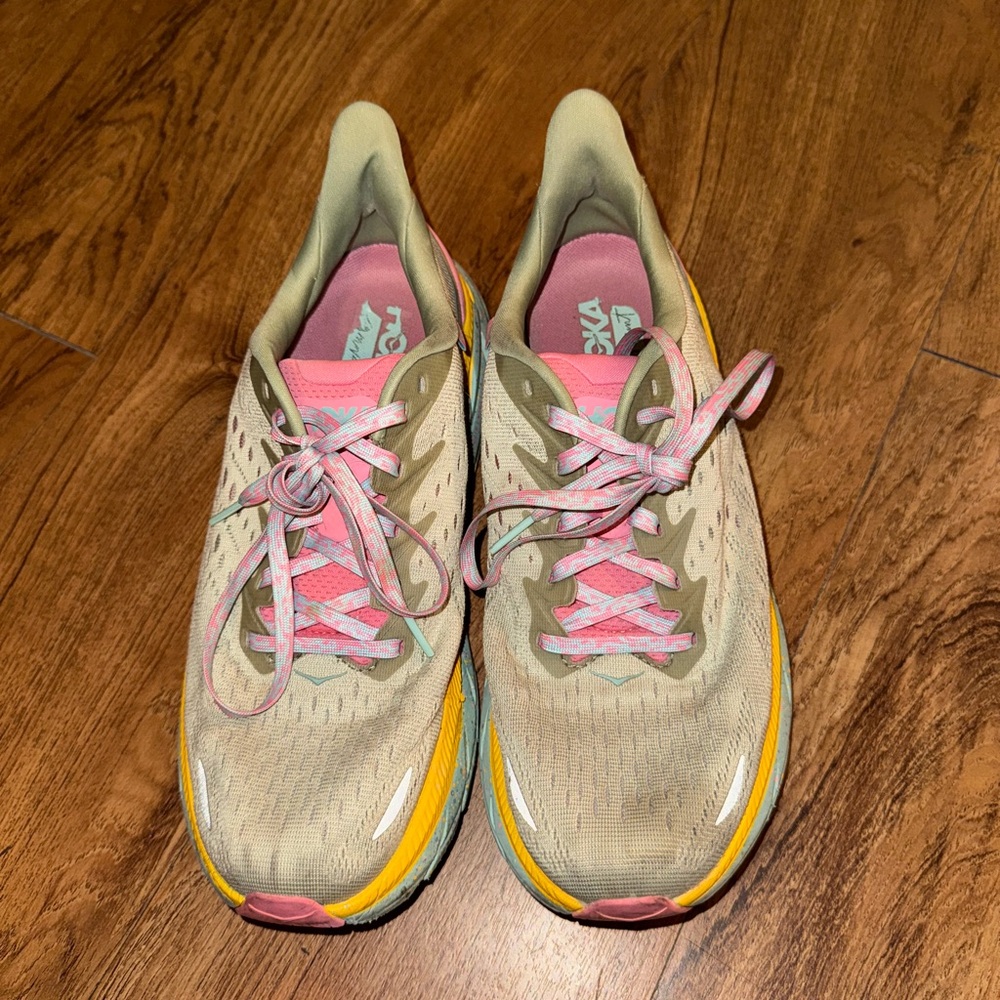 FP Movement x HOKA Clifton 8